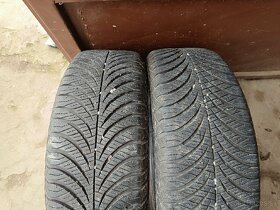 2x celoročná Goodyear 205/60 R16 96V extra load - 3