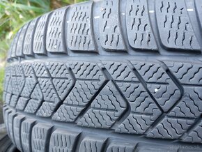 225/60 R18 zimne Pirelli Sottozeto3 - 3