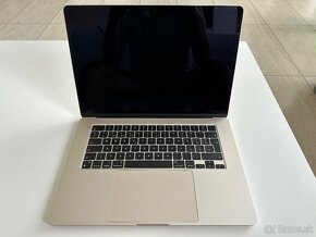 MacBook Air 15” M3  2024 . - 3