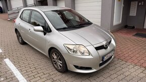 Toyota Auris - 3