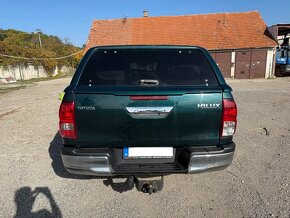 Toyota Hilux DC 2.4 I D-4D Executive A/T - 3