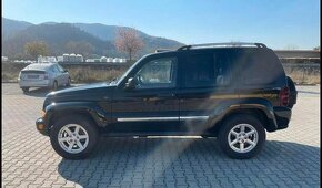 REZERVOVANÉ - Jeep Cherokee 2.8 CRD Limited - 3