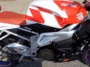 Aprilia tuono 1000 R - 3