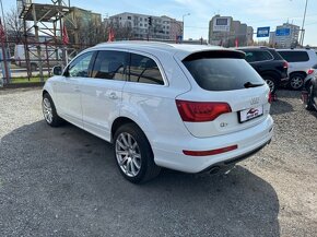 Audi Q7 - 3