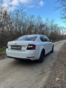 Škoda Octavia 1.6 TDI 115k Style - 3