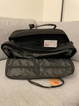 Predám batoh značky Fjällräven Kanken Weekender Black - 3