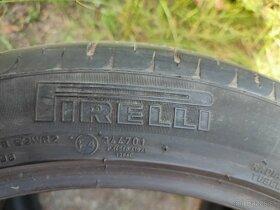 235/45R19 Pirelli Scorpion Zero - 3