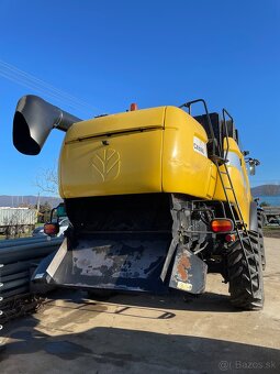 Kombajn New Holland Cx 8080 - 3