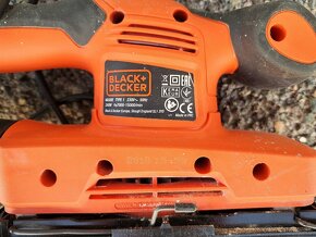 Vibračná brúska BLACK + DECKER KA320EKA - 3