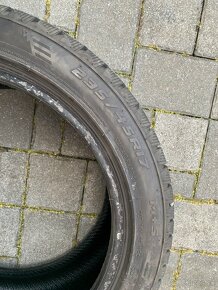 Predám zimné pneu 235/45 R17 - 3