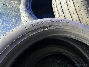 235/50 r19 - 3