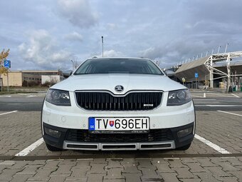 Škoda Octavia Scout 4x4 135KW - 3