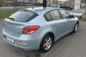 Chevrolet Cruze - 3