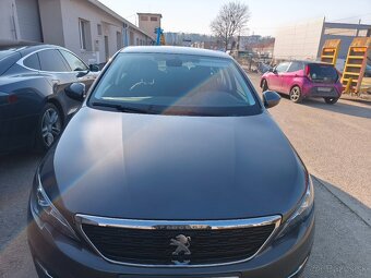 Peugeot 308 1.6 hdi facelift - 3