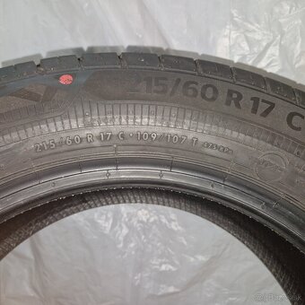 Continental VanContact Eco 215/60 R17C 109/107 T Letné - 3