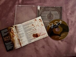 Taylor Swift CD - 3