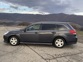 Subaru Legacy 2.0 110kW, benzín, rok výroby 2010 - 3