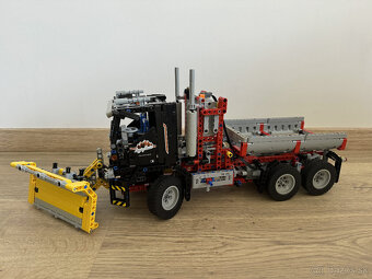 Lego Technic 9397 Logging Truck - 3