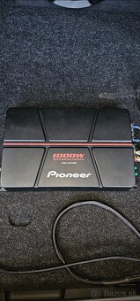 Zosilňovač a subwoofer Pioneer - 3