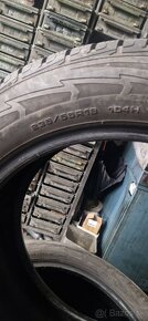 235/55 r18  good year ultra grip. - 3