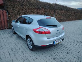 Renault Megane 1.6i - 3