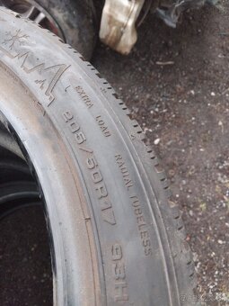 205/50 r17  Dunlop - 3