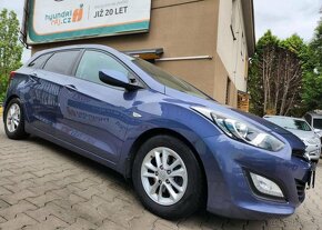 Hyundai i30 1.6-spotř5,5l/100km-PĚKNÝ STAV1 - 3