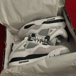 air Jordan 4 military black - 3