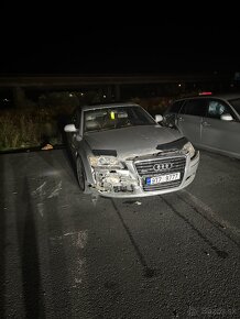 Audi A8 - 3