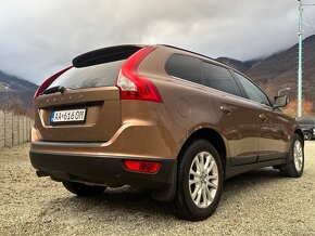 Volvo XC60 D5 AWD Summum Geartronic 150 000km - 3