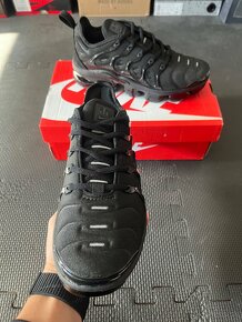 Nike Air Vapormax Plus Cierne - 3