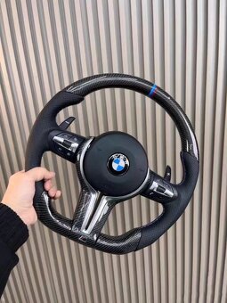 Karbonovy novy volant BMW , M komplet s airbagom a F1 - 3