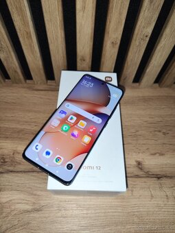 Predám Xiaomi 12 5G 256GB Top stav - 3