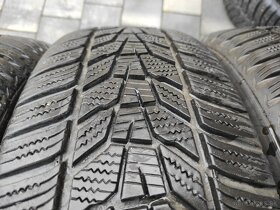 Zimné pneumatiky 215/60 R17 Hankook - 3