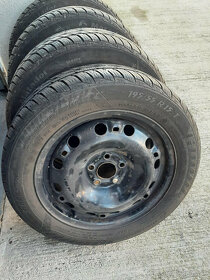 Predam zimne kolesa so 195/55 R15 pneu - 3