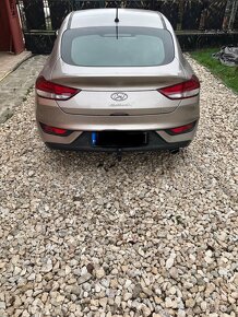 Hyundai i30 Fastback 2018 1.0TGDI 120k - 3