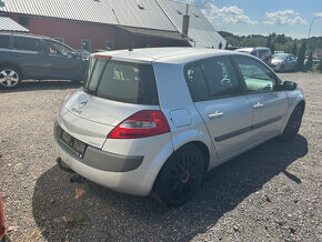 Renault Megane II 1,6 82KW K4M D 8 prodám díly - 3