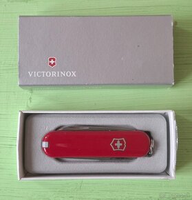 PREDÁM VRECKOVÉ NOŽE VICTORINOX - 3