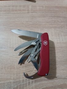 Victorinox - 3