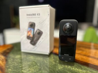 Insta 360 X3 - 3