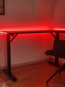 Jysk stol - Gaming desk HALDUM w/LED black - 3