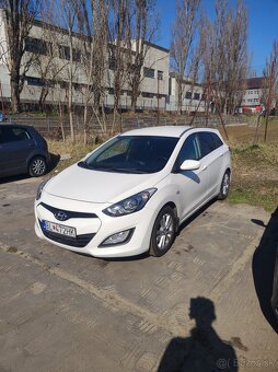 Hyundai i30 CW - 3