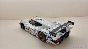 1:18 PORSCHE 911 GT1 No.25 - 3