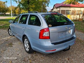 ŠKODA OCTAVIA COMBI 2 FACELIT 1.9 TDI ELEGANCE - 3