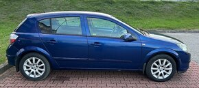 Opel Astra H 1.6 77kW 2004 - 3