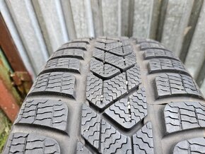 Orig.zimná sada VW - 5x112 r16 + PIRELLI 215/60 r16 - 3