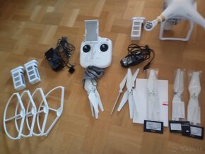 DJI Phantom 3 SE, 4K kamera - 3