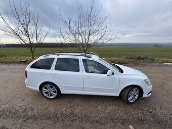 Škoda octavia Combi RS - 3