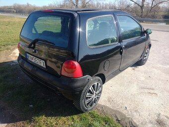 Renault twingo rok 2005 1.2 benzín polocabrio - 3