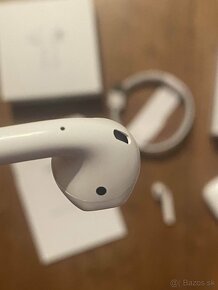 Apple AirPods 2 (2019) - 3